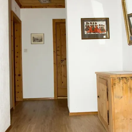 Chesa Mueller By Interhome Apartman Zuoz